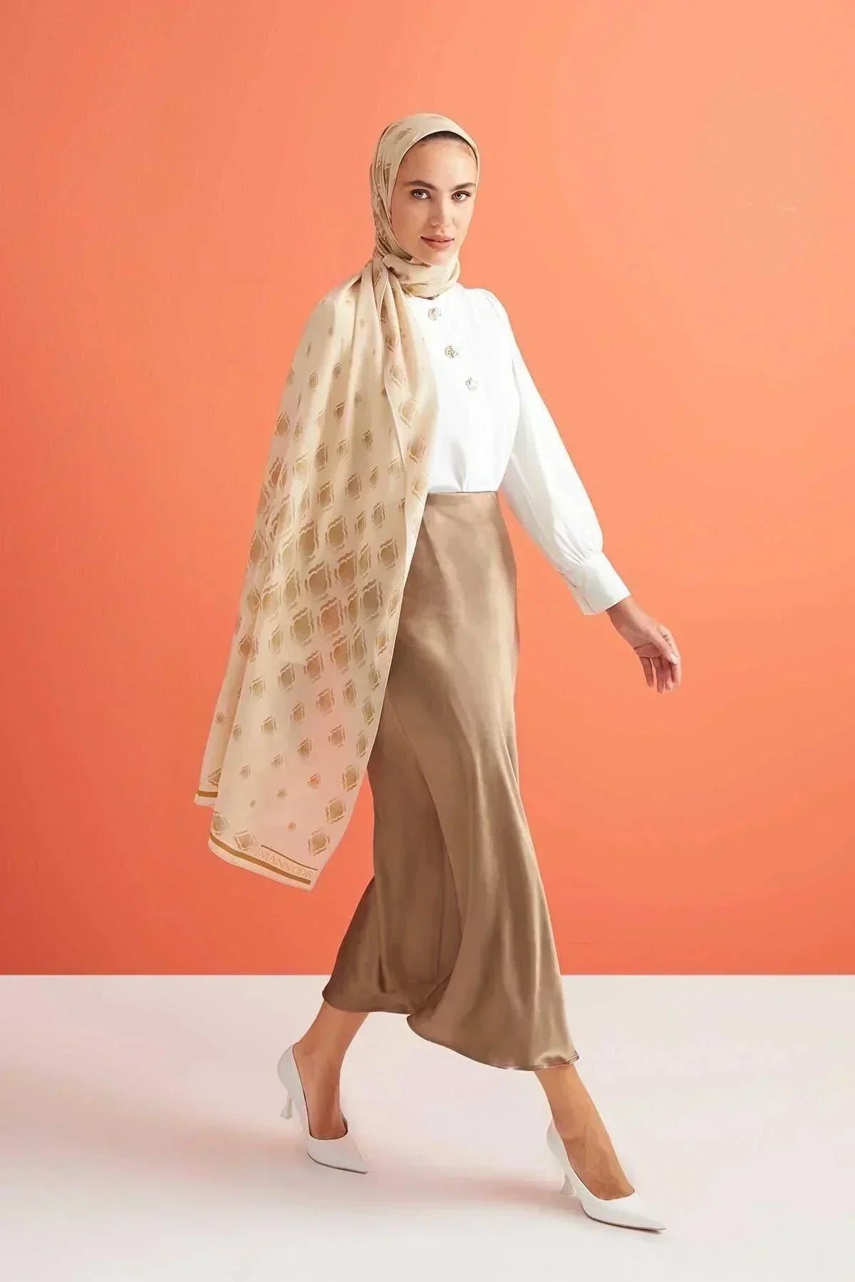 Şal ve Eşarp Modasında Trendleri Yakalayın - Eser Giyim
