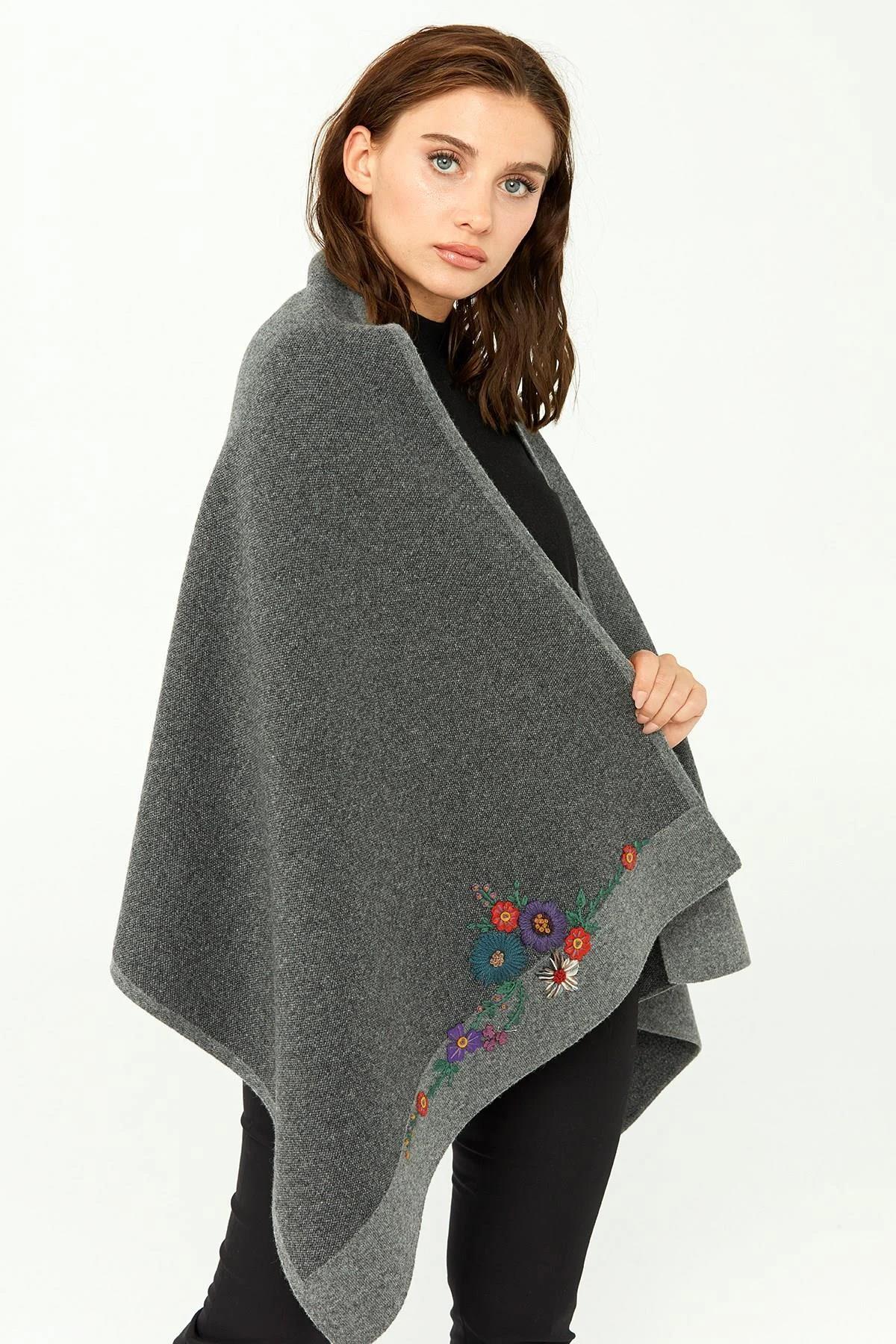 Flower Embroidered Knitted Shawl 