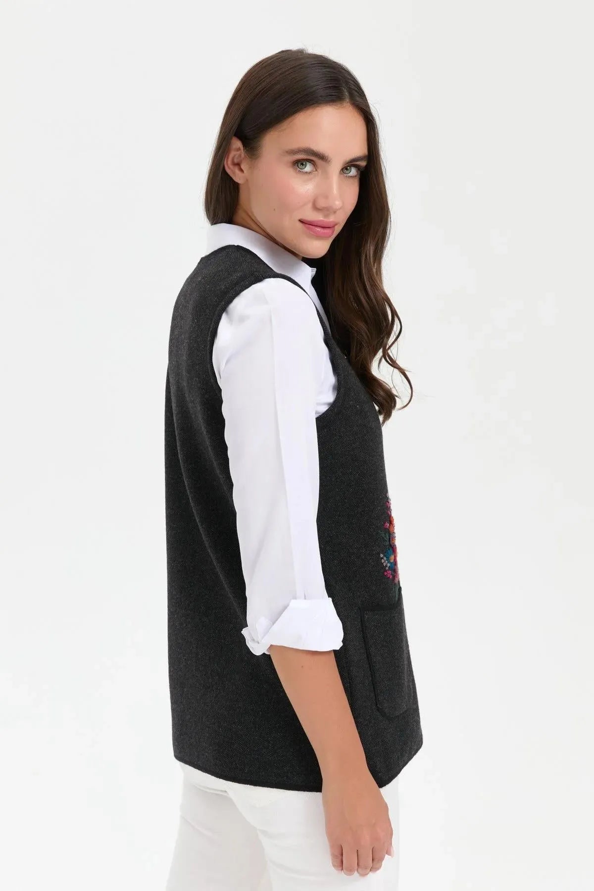 Women's V Neck Pocket Embroidered Wool Vest 