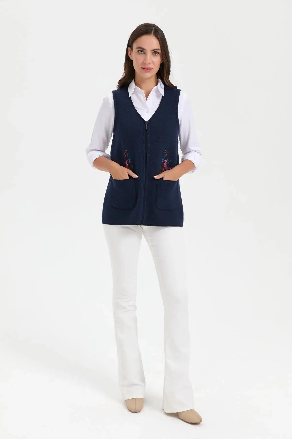 Women's V Neck Pocket Embroidered Wool Vest 