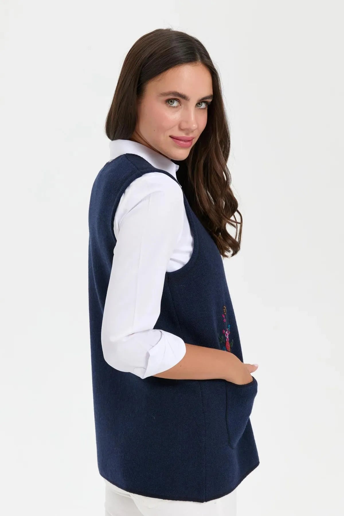 Women's V Neck Pocket Embroidered Wool Vest 