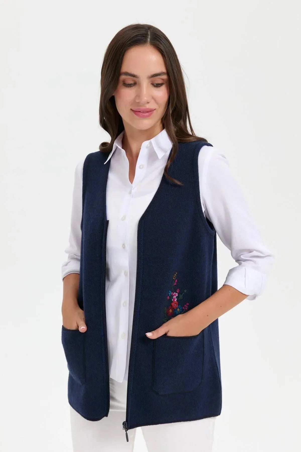 Women's V Neck Pocket Embroidered Wool Vest 