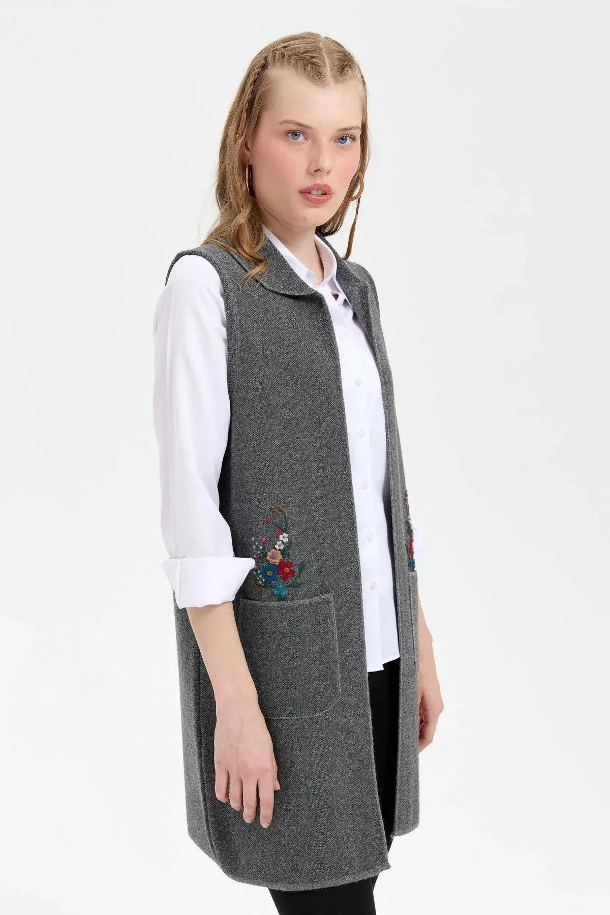 Women's Polo Collar Open Front Embroidered Long Wool Vest 