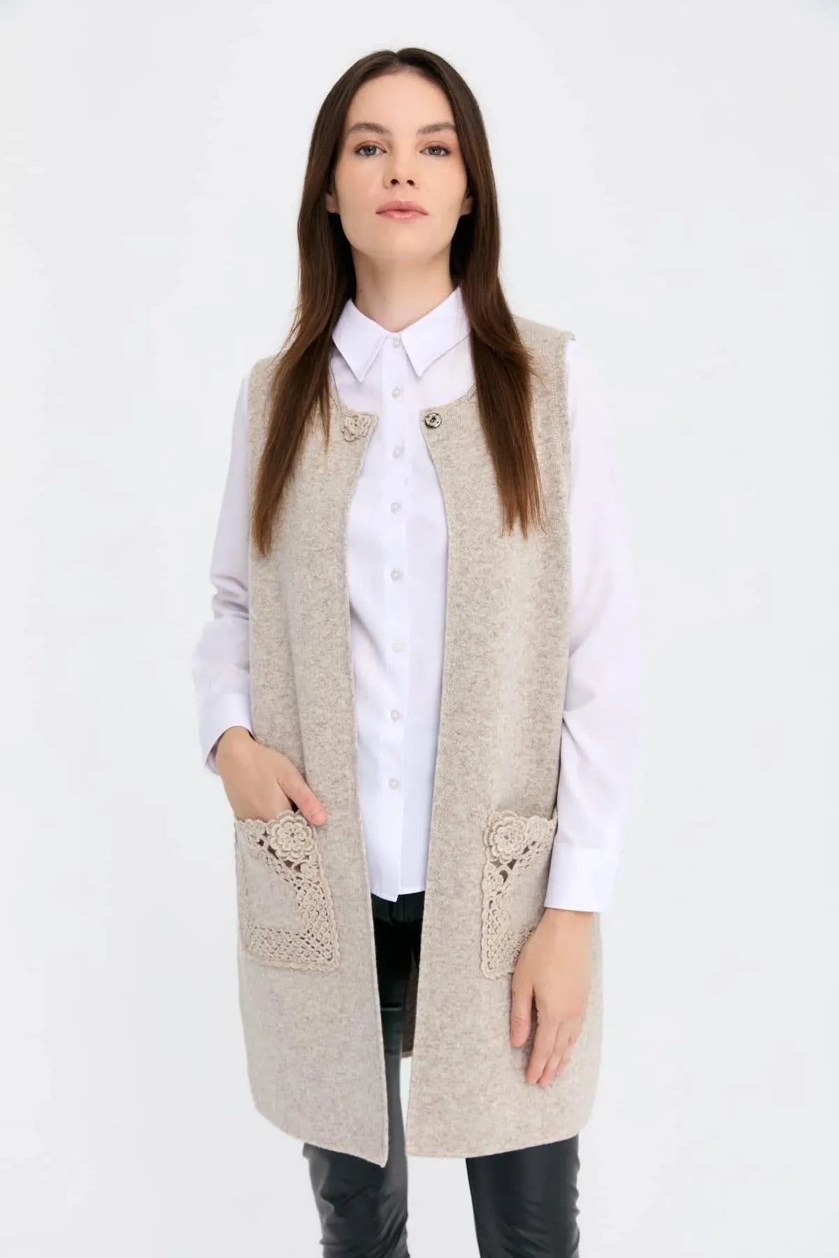 Zero Collar Open Front Pocket Rose Detailed Long Wool Vest 