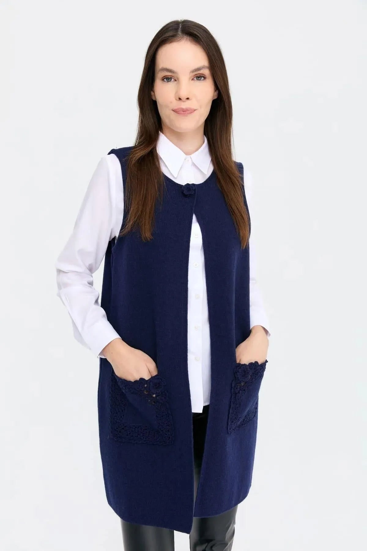 Zero Collar Open Front Pocket Rose Detailed Long Wool Vest 