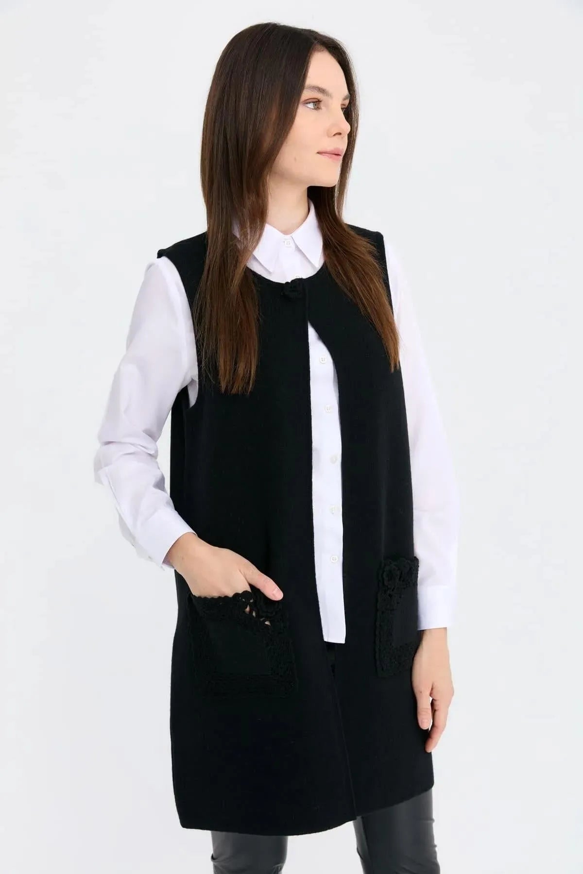 Zero Collar Open Front Pocket Rose Detailed Long Wool Vest 