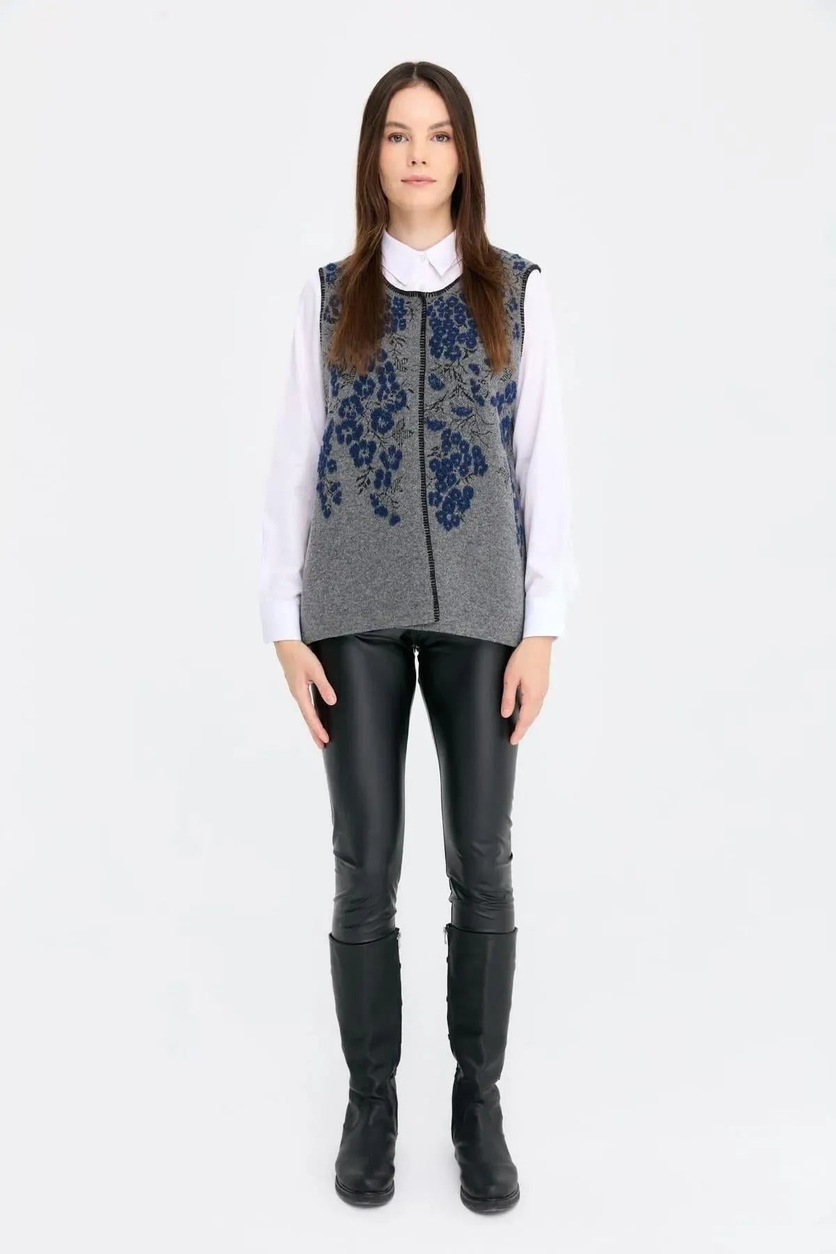 Zero Collar Wild Flower Patterned Wool Vest 