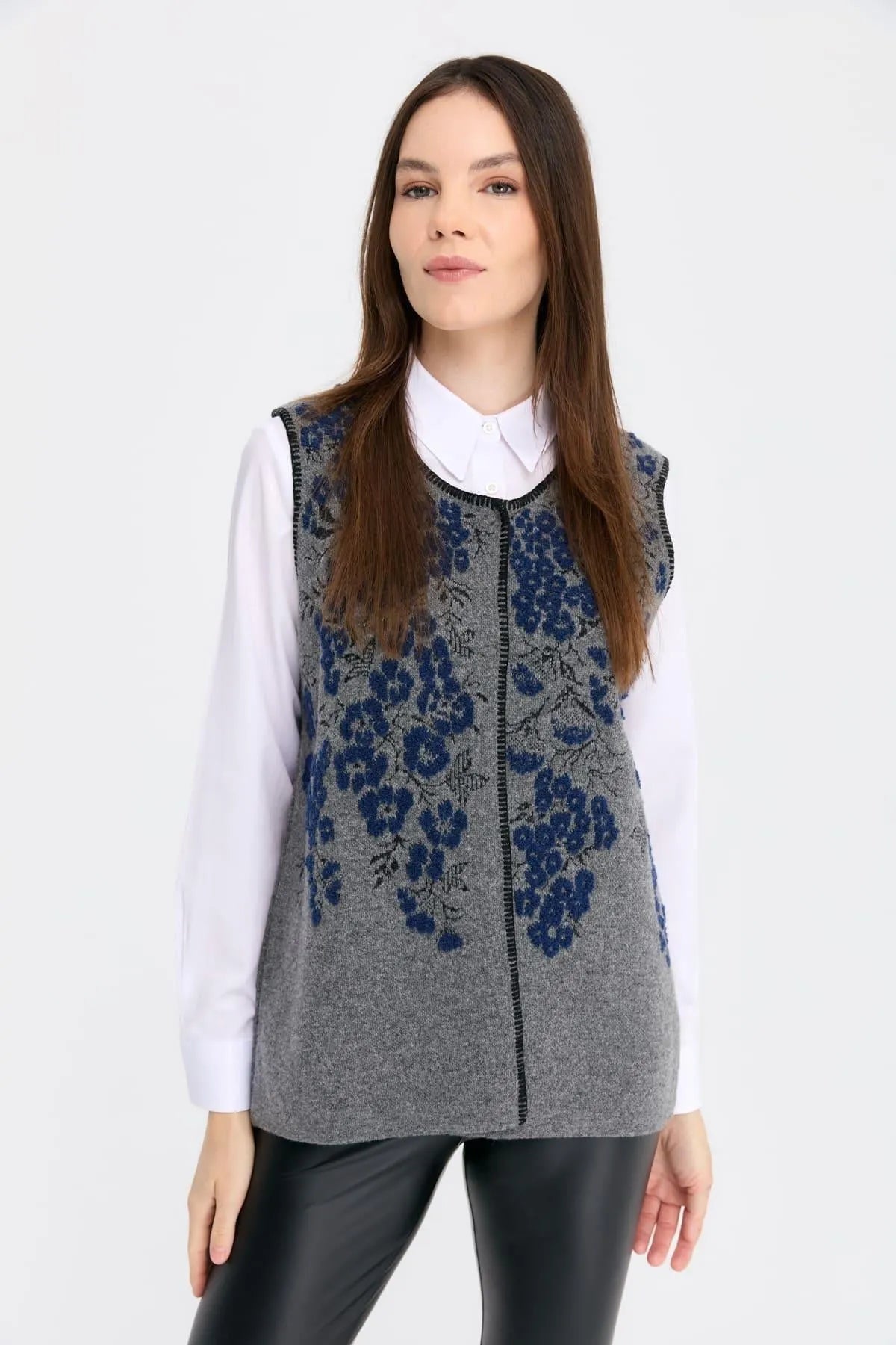 Zero Collar Wild Flower Patterned Wool Vest 