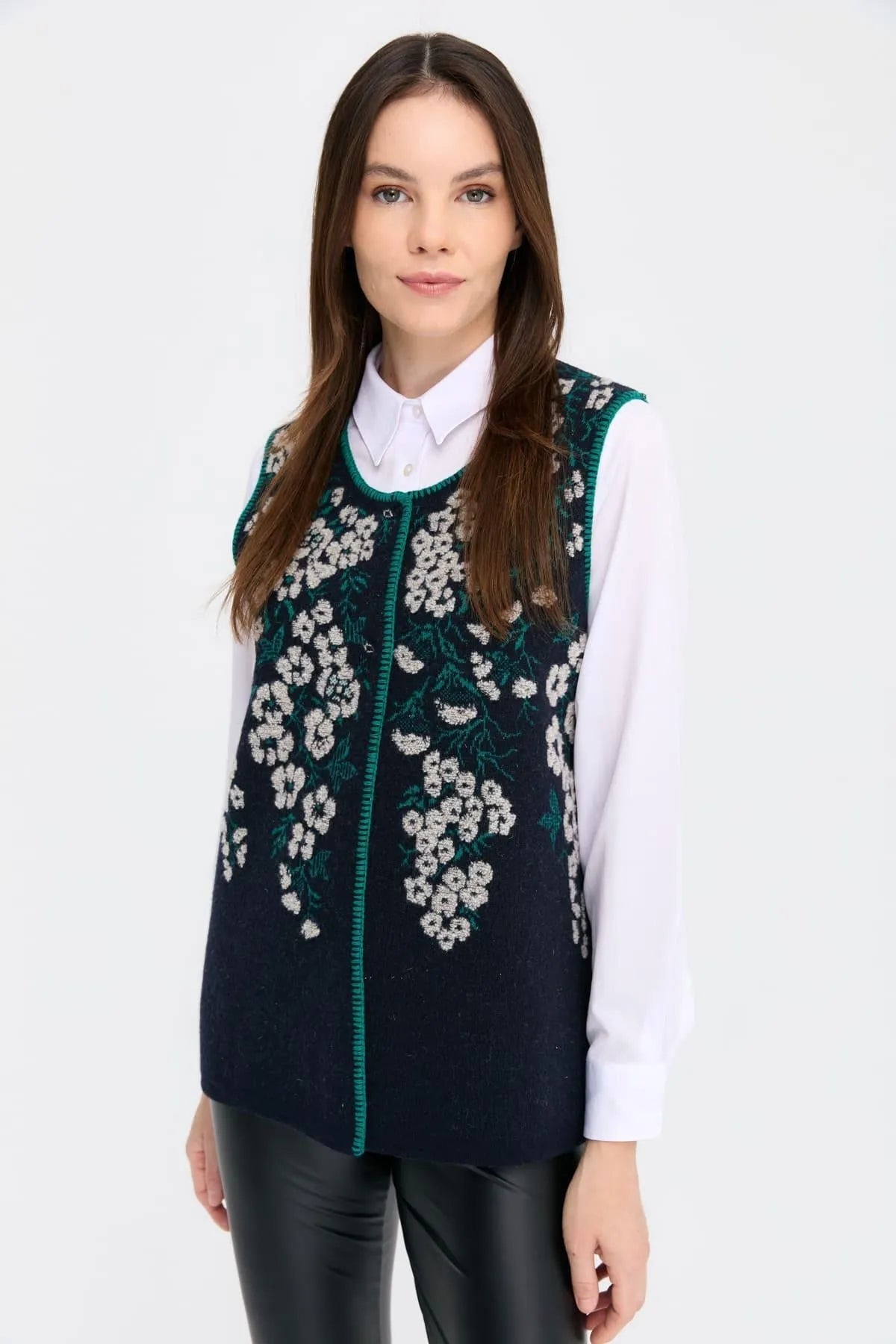 Zero Collar Wild Flower Patterned Wool Vest 