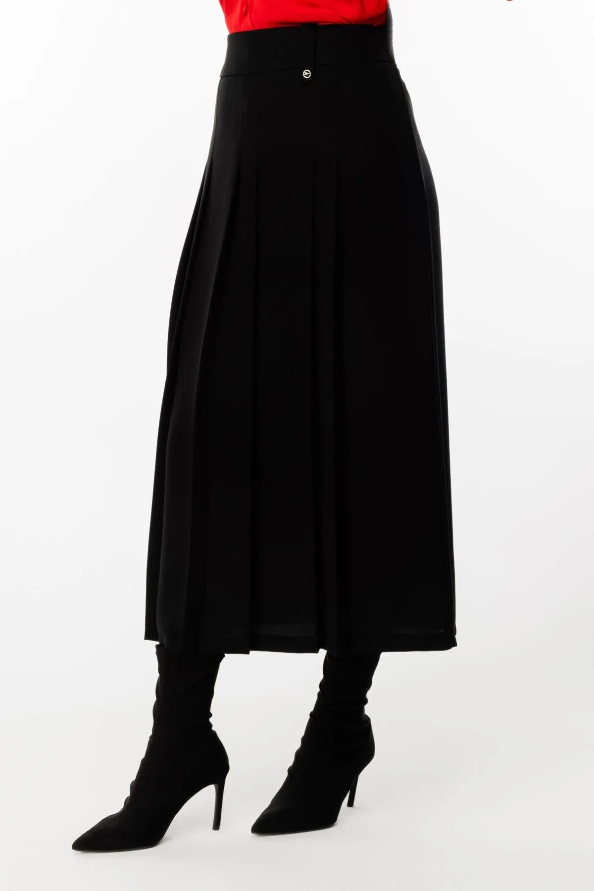 Pleated Plus Size Skirt