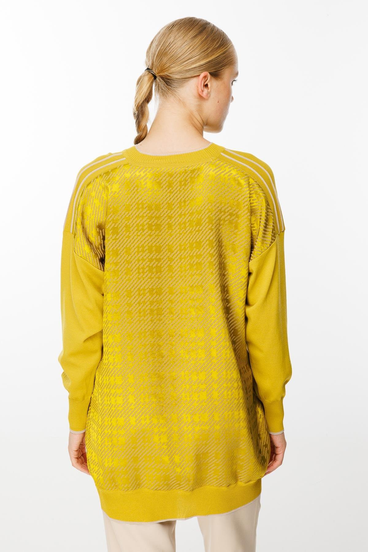 Square Patterned Knit Tunic