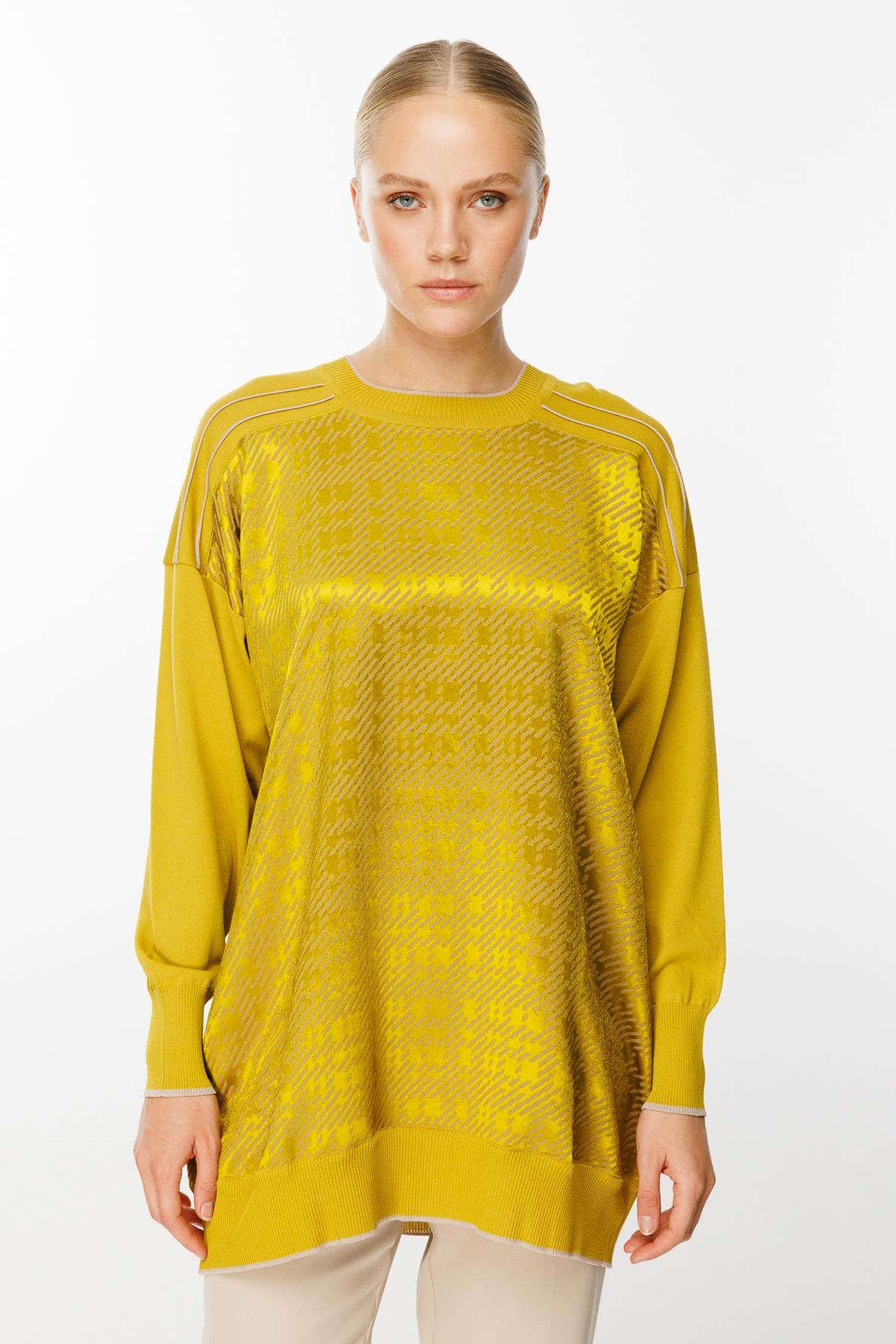 Square Patterned Knit Tunic