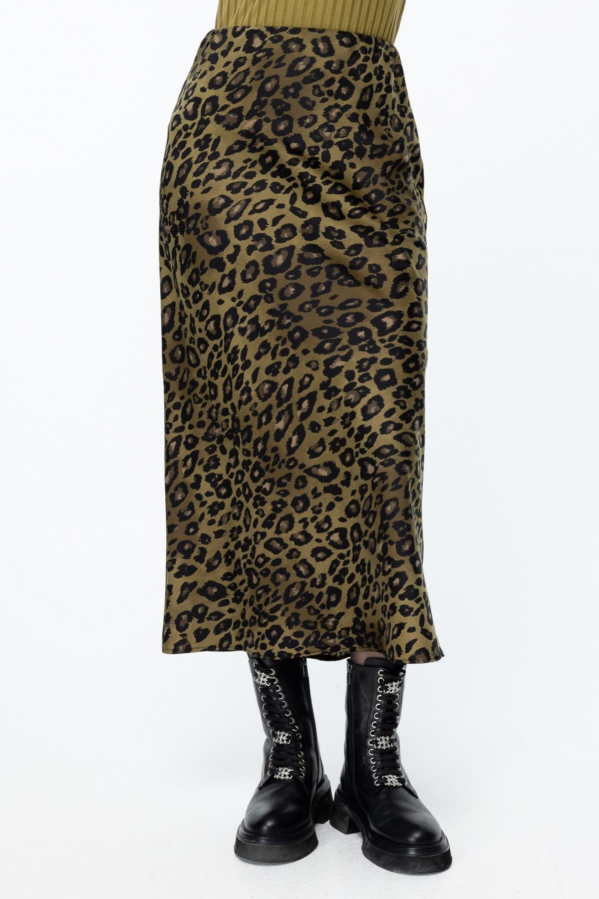 Leopard Patterned Midi Length Satin Skirt