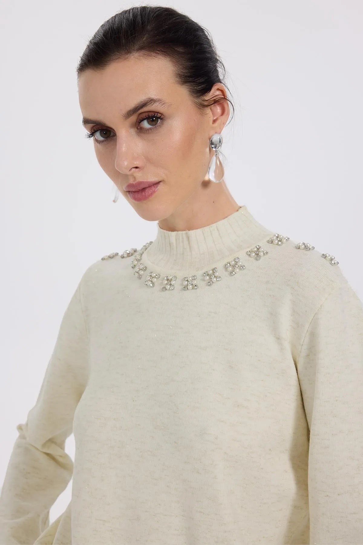 Flower Stone Collar Glittery Knitted Sweater